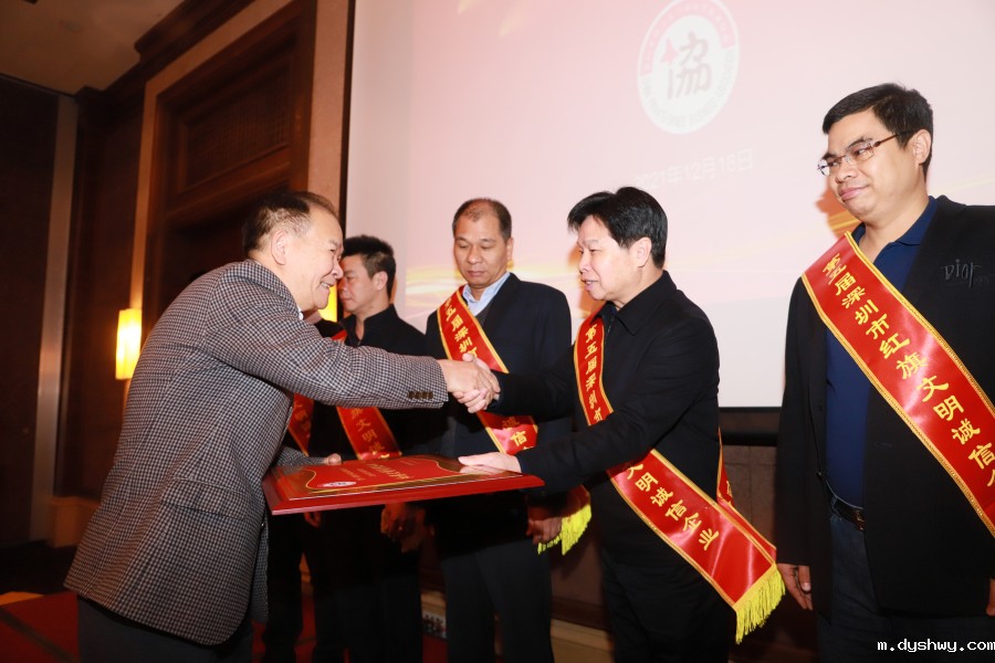 1639829123704860.jpg 1639829123704860.jpg