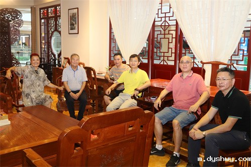 1665284895261461.jpg d8c006c72acd228eaa637996df695f5.jpg