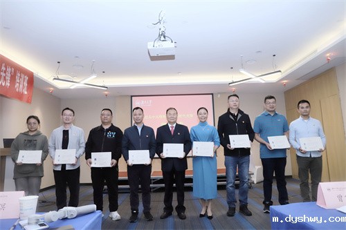 1669791631104932.jpg 6626cfd095ad82cb753cc80d5bb1ce5.jpg