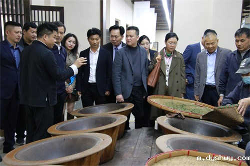 1712805582934779.jpg IMG_1549.jpg