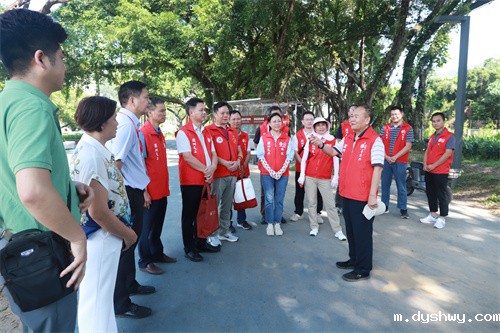 1715926782961157.jpg e8dce18ebd6985c1dd5e9fc09547703.jpg