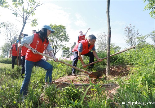 1715926882399291.jpg fc14a65585af4589fff6a4c8750f815.jpg