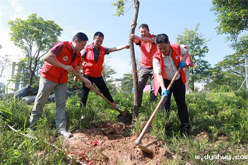 1715926911108259.jpg 645871c9ed68117f7f84bca5a7eb093.jpg