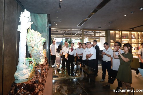 1727075097344426.jpg e23d254e9bbd81b3bde0b92d5968379.jpg