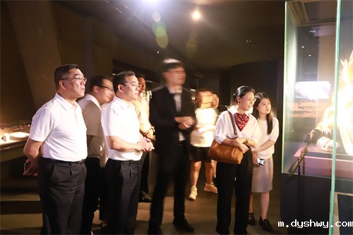 1727075107933101.jpg 661991a73649aeb10f7f291478fafe6.jpg