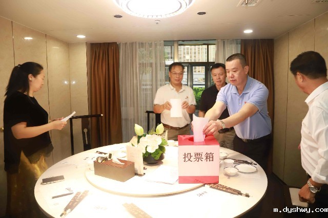 1752460677975323.jpg 572674e5d13bc70c22173f734c667b1.jpg