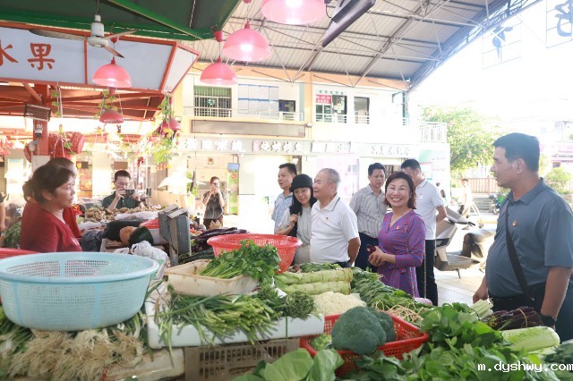 1761182713507317.jpg IMG_5519.JPG